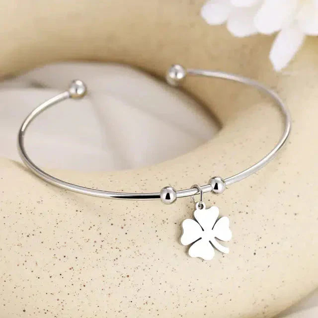 Levoire | Bracelet Ouvert Trèfle À Quatre Feuilles Chanceux