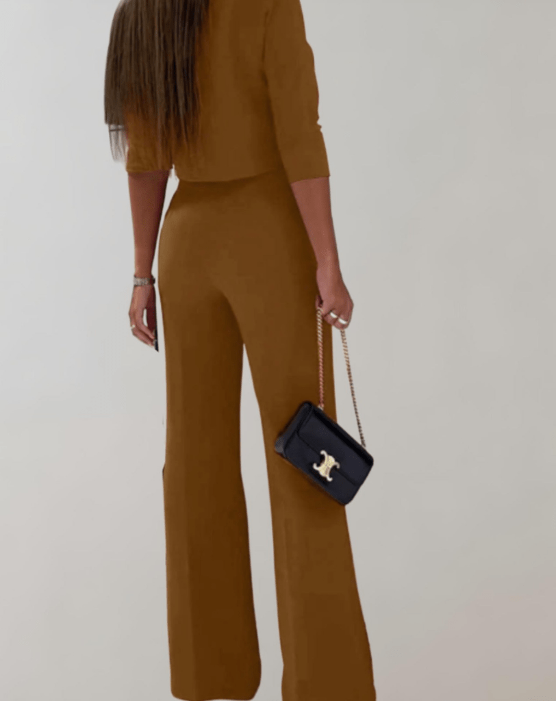Levoire | Ensemble femme deux pièces pantalon à jambes larges & haut à encolure en O avec manches 3/4