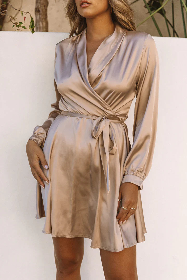 Levoire | Robe Enveloppante Élégante En Satin À Décolleté En V Avec Manches Longues Pour Femmes