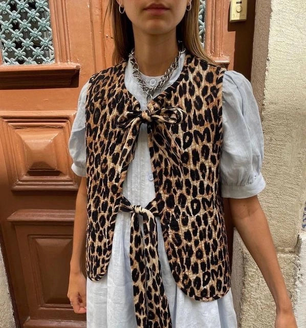 Levoire | Robe Léopard Pour Le Printemps