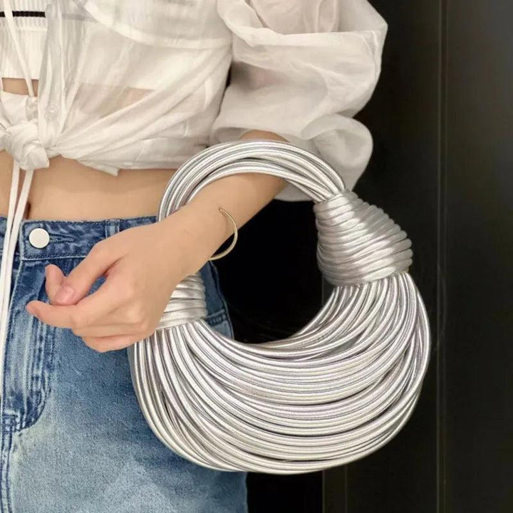 Levoire | Or Sac À Nouilles Tissé À La Main Sac Stylé En Pu Et Polyester Vente En Cours Argent