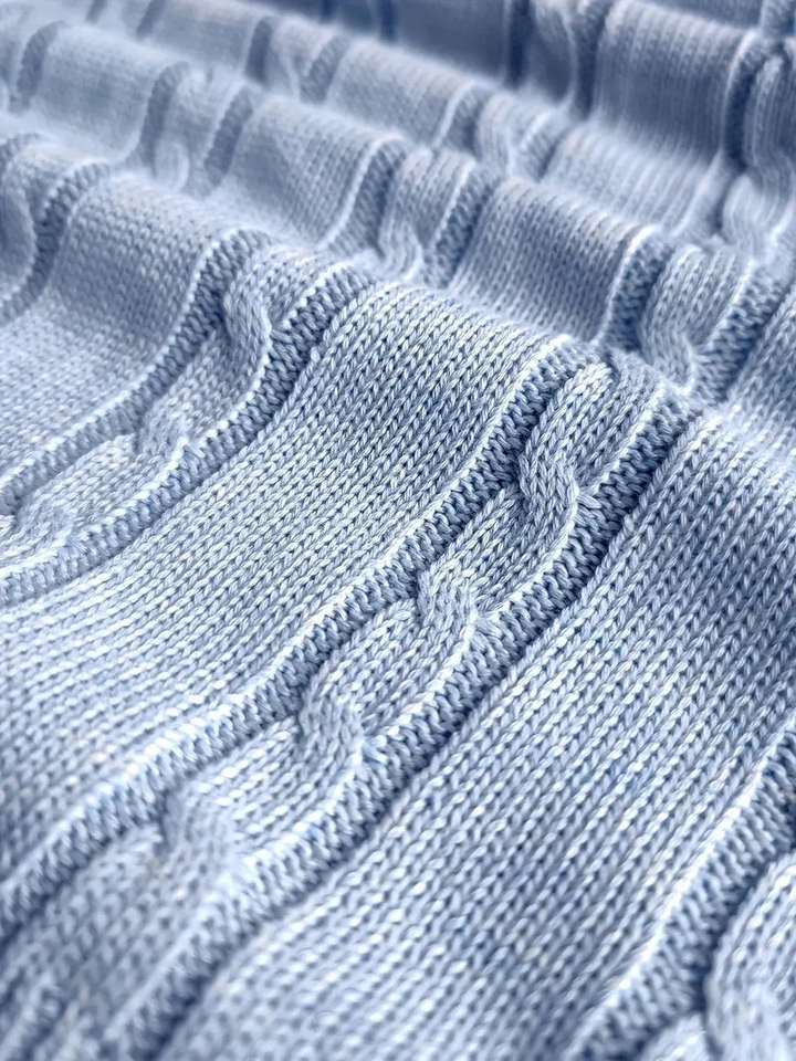 Levoire | Gilet en tricot avec des motifs en tresses