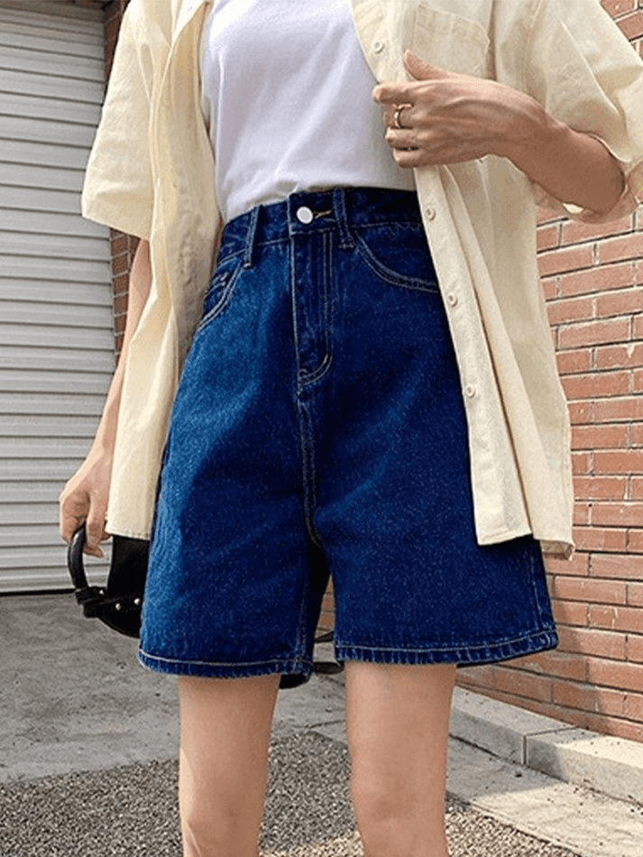 Levoire | Short En Denim Taille Haute À Jambe Droite