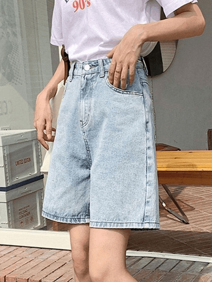 Levoire | Short En Denim Taille Haute À Jambe Droite