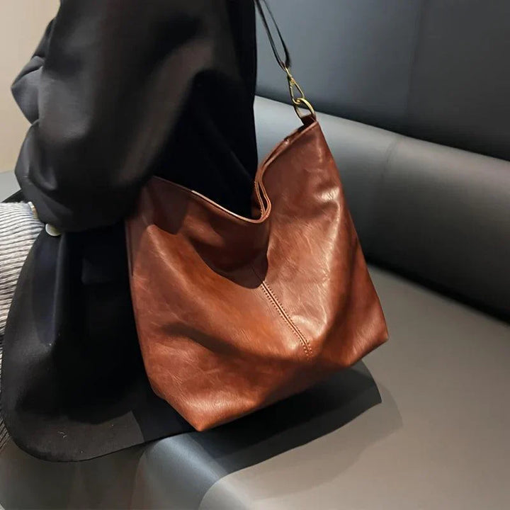 Levoire | Grand Sac À Bandoulière Pour Une Utilisation Polyvalente