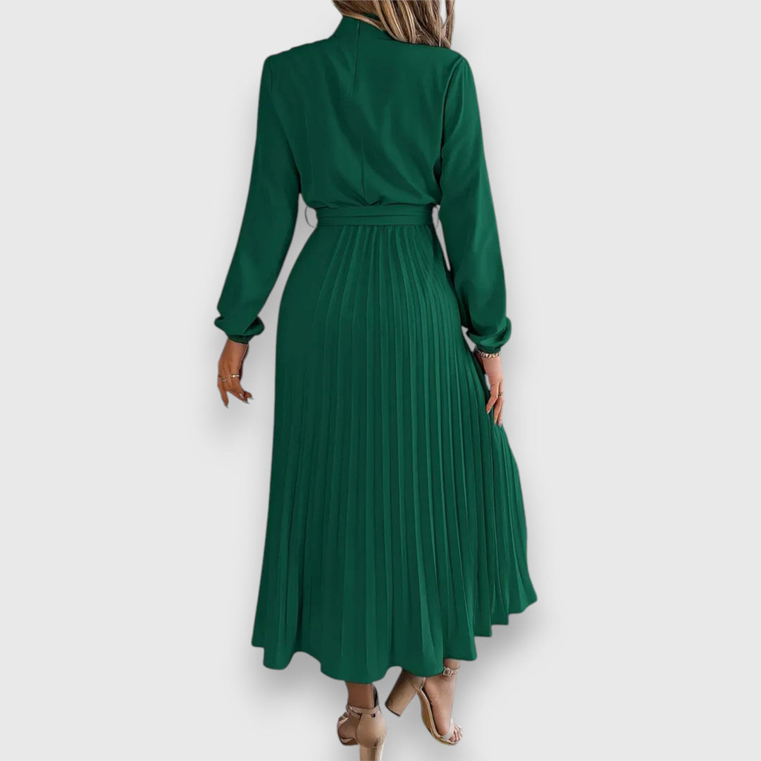 Levoire | Élégance Intemporelle Dans Une Robe Midi