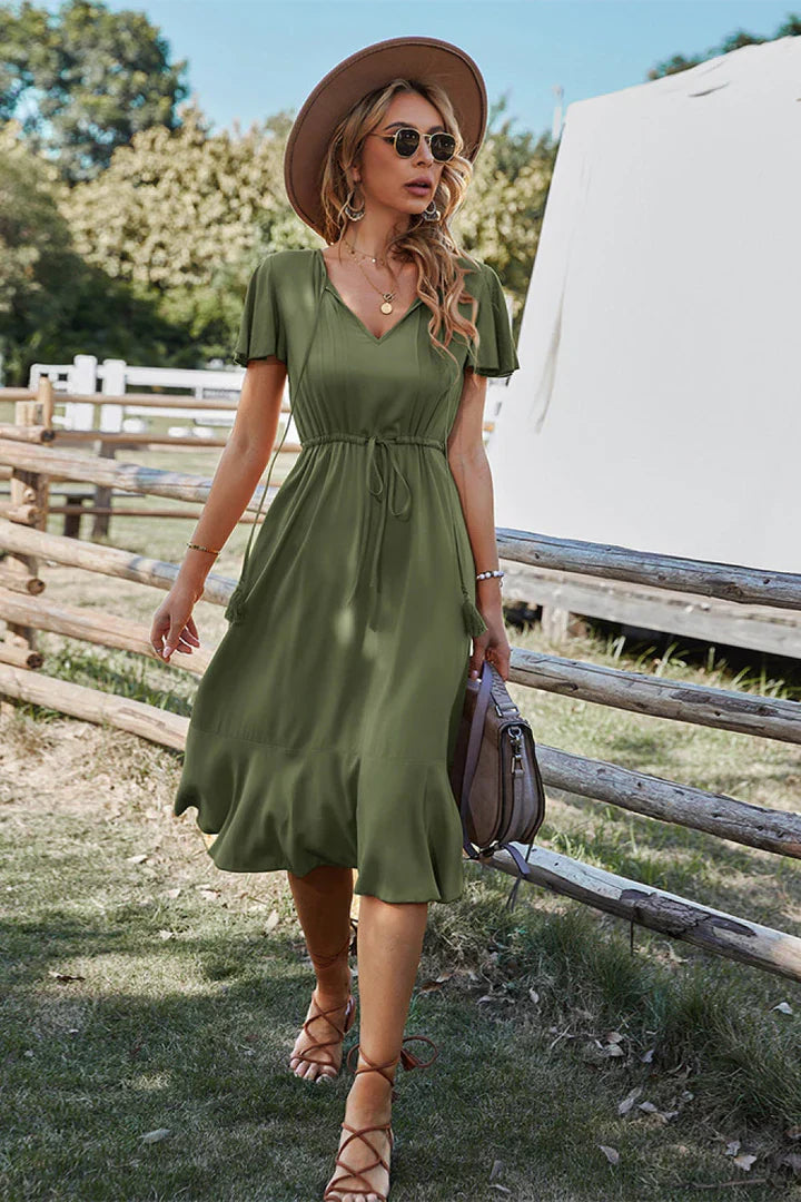 Levoire | Robe Midi À Décolleté En V Et Ceinture À La Taille Olive