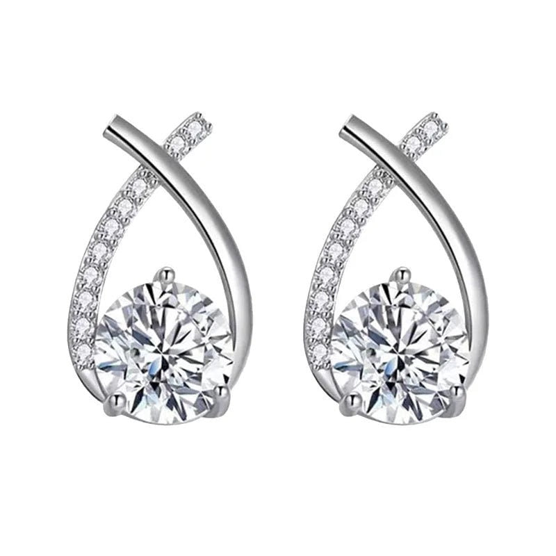 Levoire | Boucles D'Oreilles Croix En Cristal Élégance Intemporelle Argent