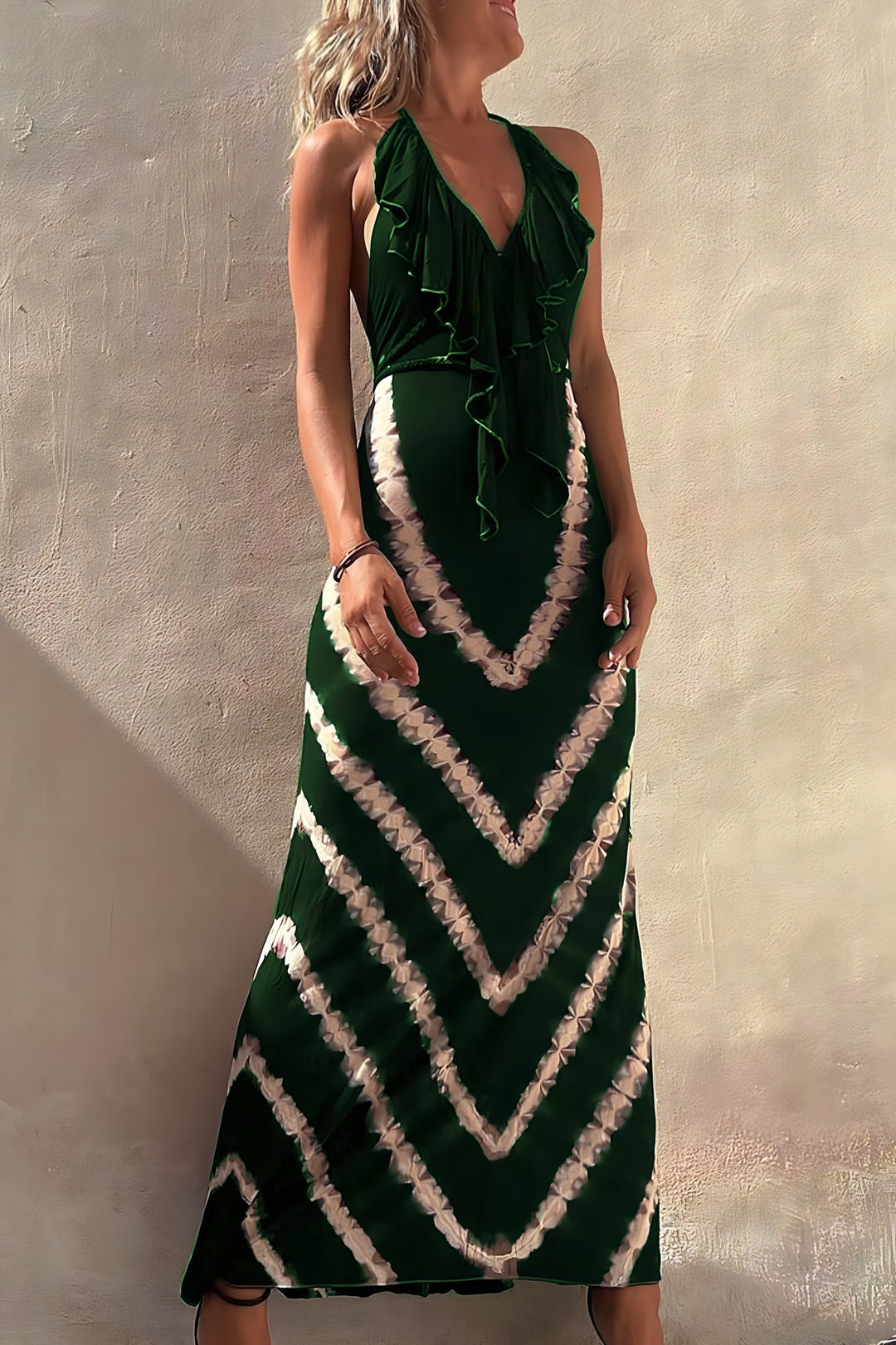 Levoire | Robe longue élégante avec col en V et dos ouvert Vert