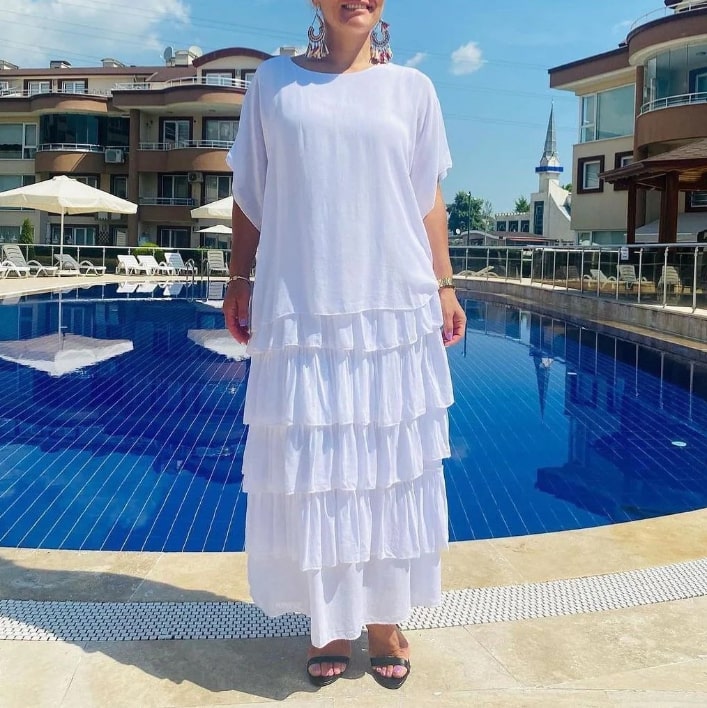 Levoire | Robe à couches élégante à manches courtes