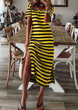 Levoire | Robe décontractée en patchwork rayé avec col en V et manches courtes Jaune