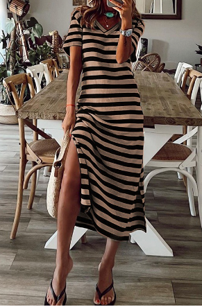 Levoire | Robe décontractée en patchwork rayé avec col en V et manches courtes Kaki