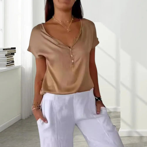 Levoire | Pull À Col V Avec Bouton Et Manches Courtes