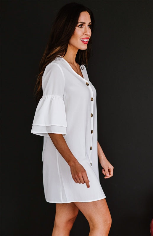 Levoire | Femme sV-découpe Bouton cloche à manches robe chemise