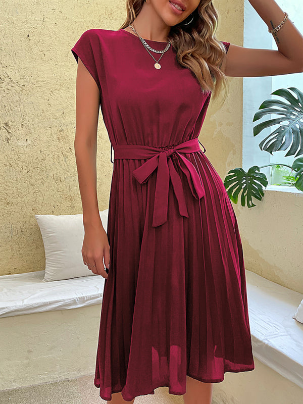 Levoire | Robe élégante en chute à col rond pour femmes