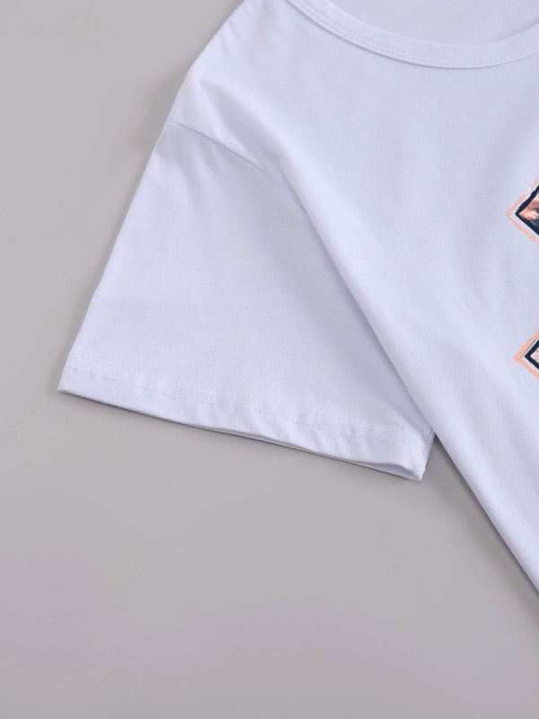 Levoire | T-shirt graphique croix fleur religieuse pour femmes