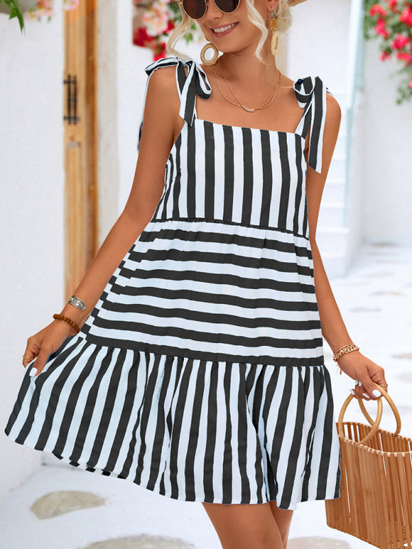 Levoire | Femme Woven Stripe Broderi Casual Robe