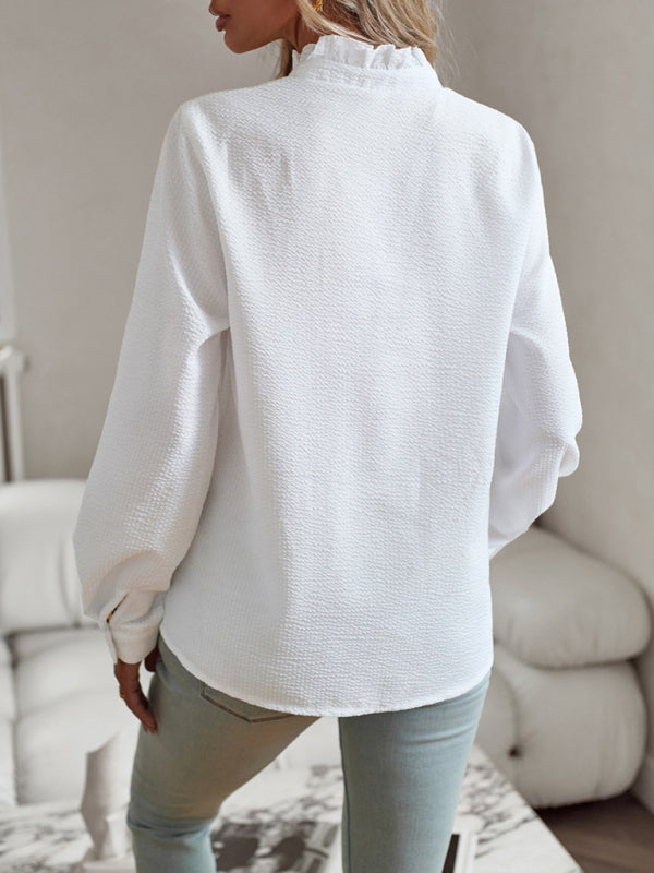 Levoire | Blouse pendler élégante avec boutons ouverts et volants