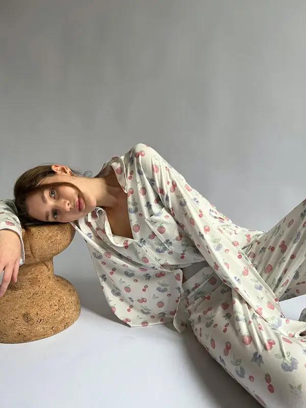 Levoire | Nouvelles pyjamas imprimées à manches longues, pantalons à fente inégale, combinaison ample, service à domicile