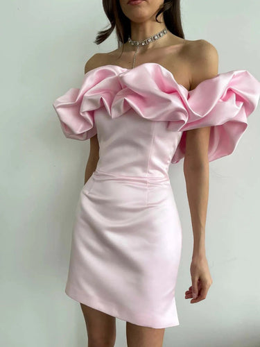 Levoire | Robe en satin à volants et décolleté bardot