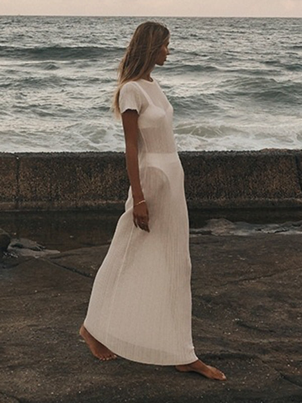 Levoire | Nouvelle robe tricotée ample à rayures avec encolure ronde et taille cintrée transparente féminine.