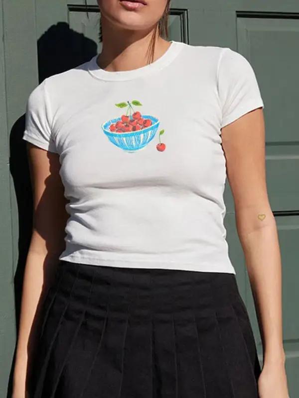 Levoire | T-shirt graphique imprimée ajustée pour dames à manches courtes