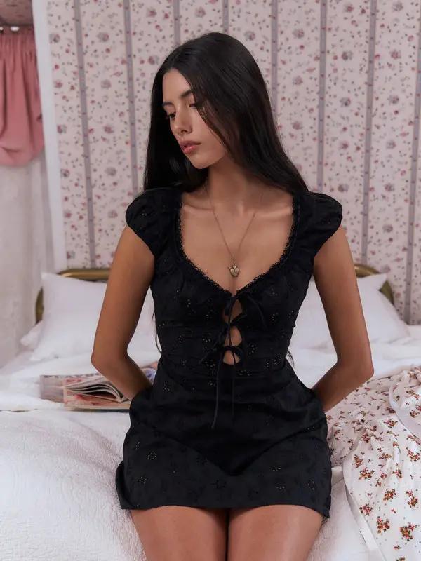 Levoire | Nouveau style ruban transparent mode sexy robe ajustée
