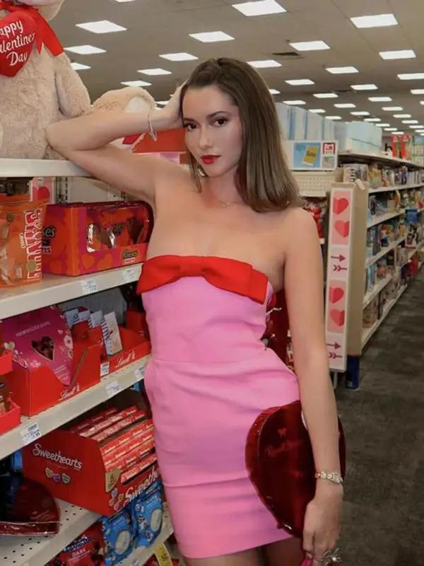 Levoire | Nouveau haut sans manches avec détails de nœud sexy dos nu doublé jupe ajustée couvrante aux hanches robe d'anniversaire Rosa