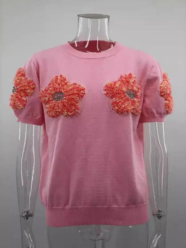Levoire | Nouveau sweat-shirt rond en fleurs contrastantes rose doux à manches courtes