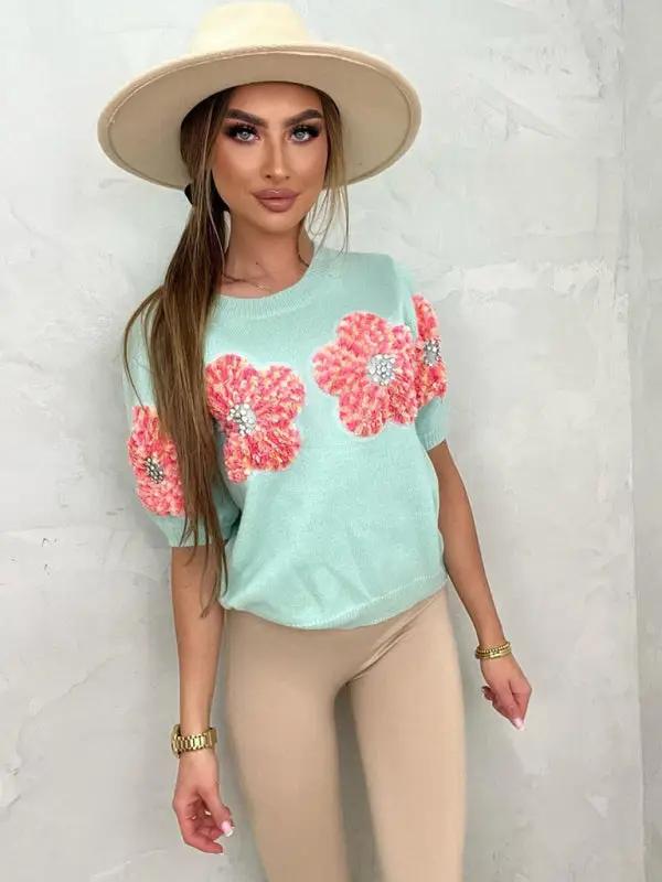 Levoire | Nouveau sweat-shirt rond en fleurs contrastantes rose doux à manches courtes