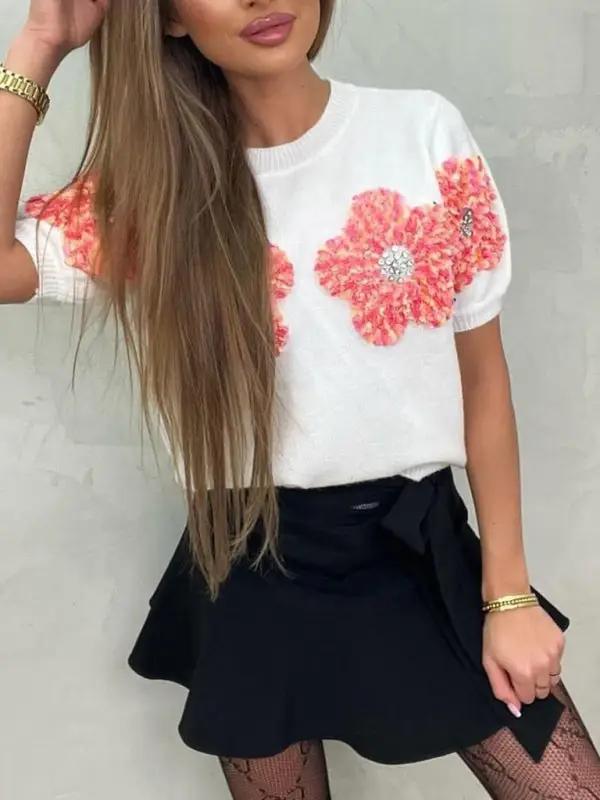 Levoire | Nouveau sweat-shirt rond en fleurs contrastantes rose doux à manches courtes Blanc