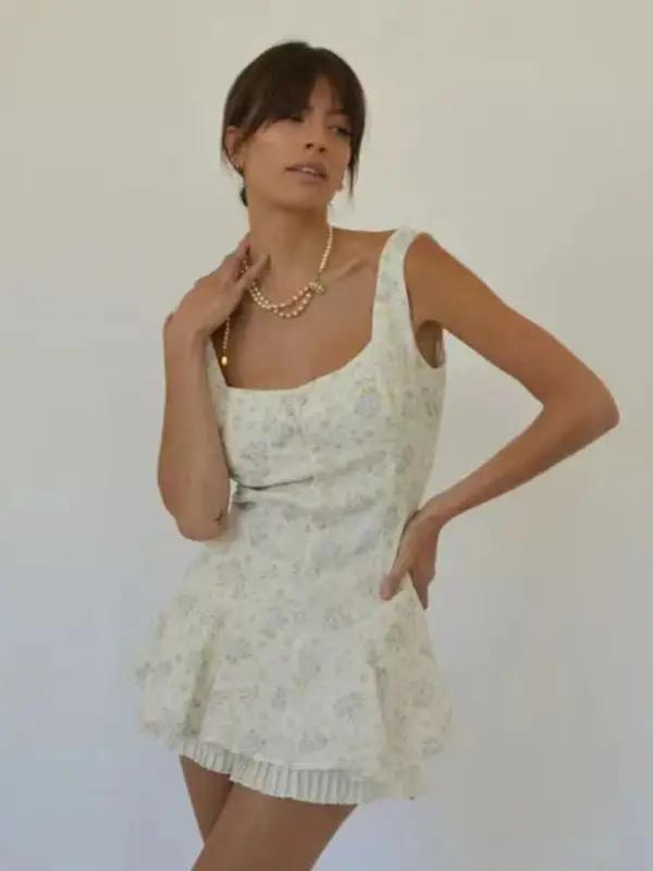 Levoire | Nouveau style confortable, décontracté et sexy petite robe plissée à fleurs avec bretelles