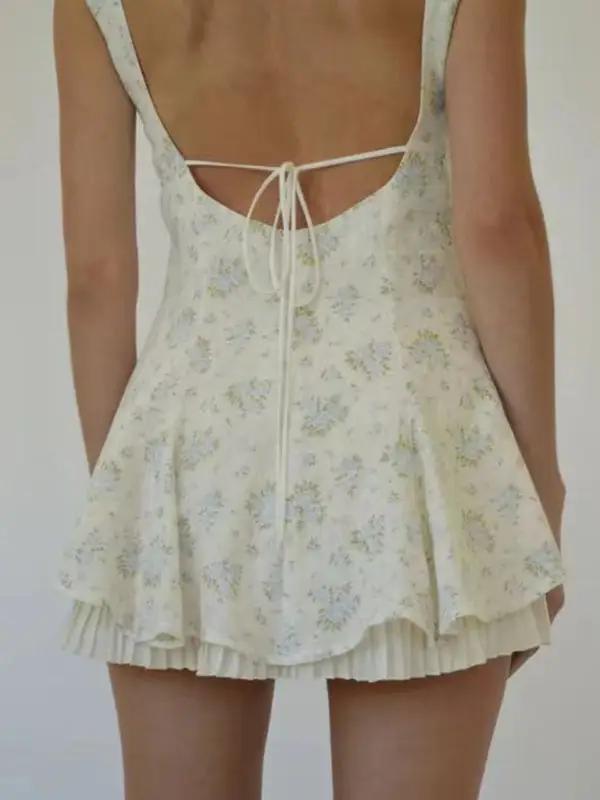 Levoire | Nouveau style confortable, décontracté et sexy petite robe plissée à fleurs avec bretelles