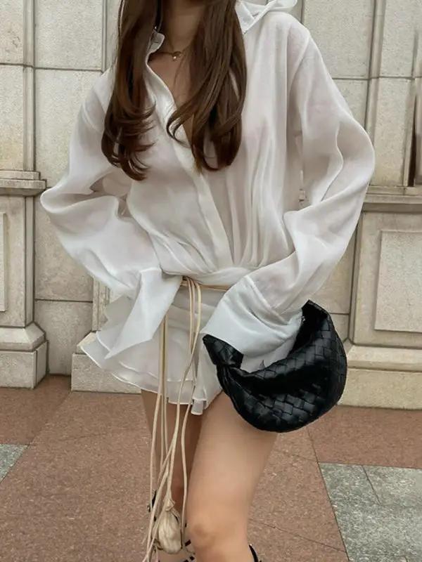 Levoire | Nouvelle robe chemise blanche à cols en V froncée jupe fille