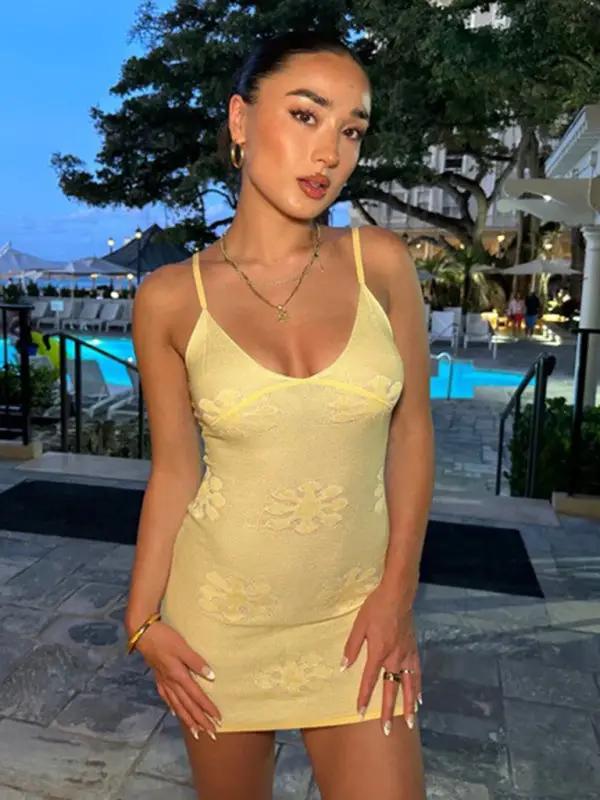 Levoire | Femmes sexy hottie jupe courte tricotée slim fit étreignant les hanches transparente halter neck robe