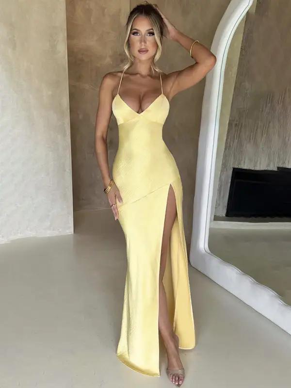 Levoire | Femmes Robe longue sexy à dos nu avec décolleté en V en satin fendu Jaune