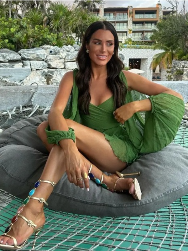 Levoire | Robe sexy décolleté en V sans épaule à la mode