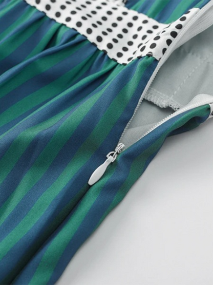 Levoire | Modish robe à encolure carrée avec patchwork contrasté