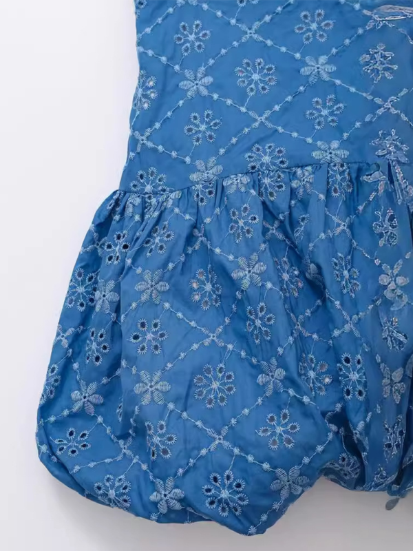 Levoire | Nouvelle robe mini à broderie à bretelles
