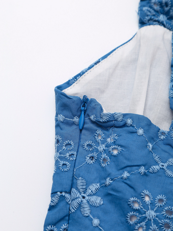 Levoire | Nouvelle robe mini à broderie à bretelles