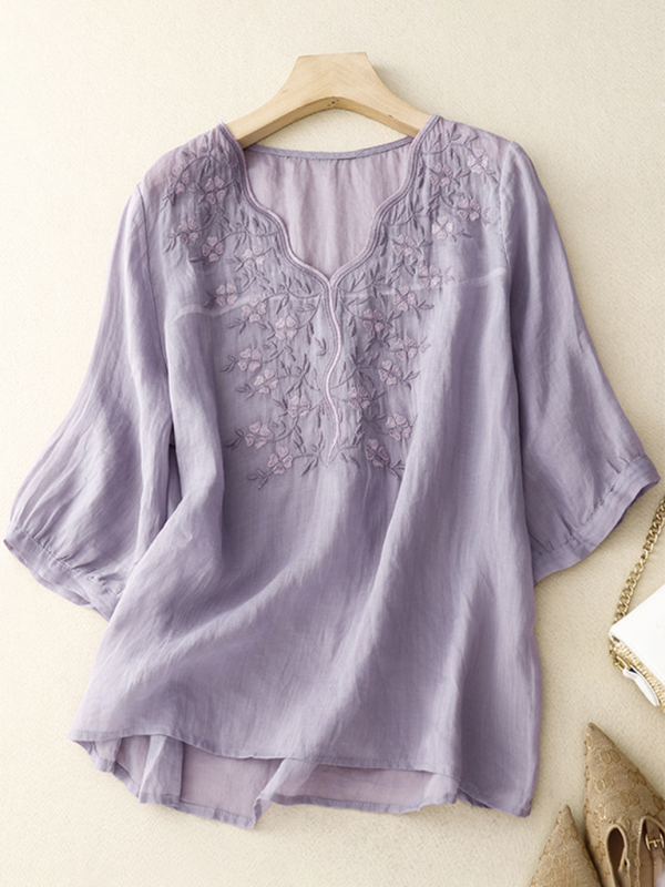 Levoire | Vintage V décolleté brodé T-shirt top