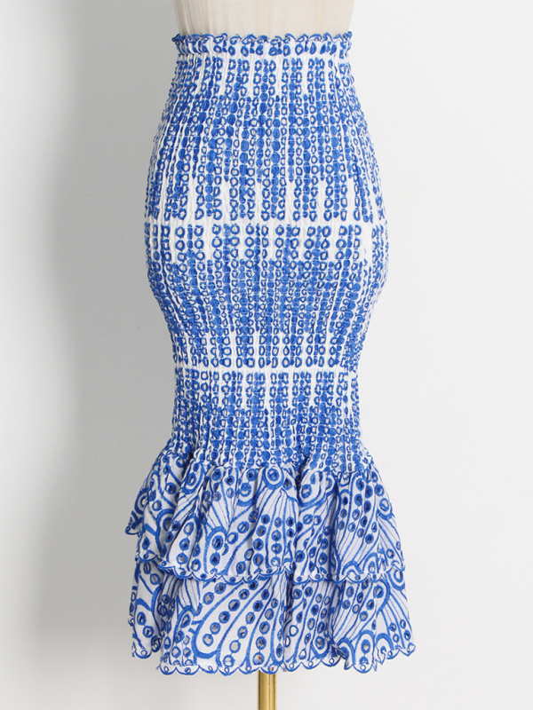Levoire | Nouveau style de tenue de plage rencontre blouse volang irrégulière + jupe à ourlet fish-tail taille haute set
