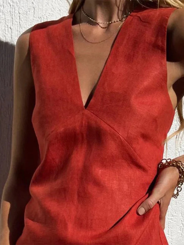 Levoire | Robe moulante sans manches à décolleté en V pour femme