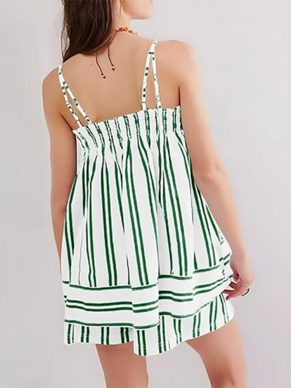 Levoire | Nouveau haut à rayures imprimé pour femmes avec bretelles + ensemble de shorts Vert clair
