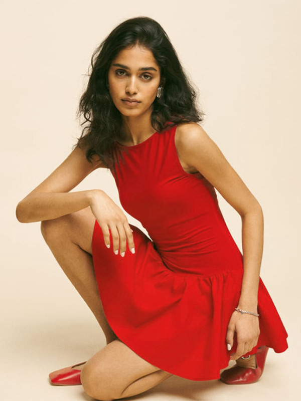 Levoire | Robe sans manches unie pour femmes avec coutures