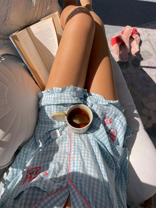 Levoire | Robe de nuit brodée à carreaux simples préférée