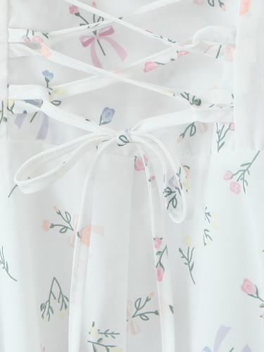 Levoire | Fleur de dentelle Robe à bretelles en V