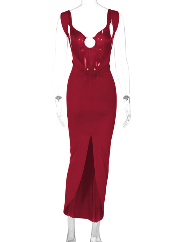 Levoire | Robe sexy à dos V ouvert avec un dos ouvert et une fente qui est serrée.