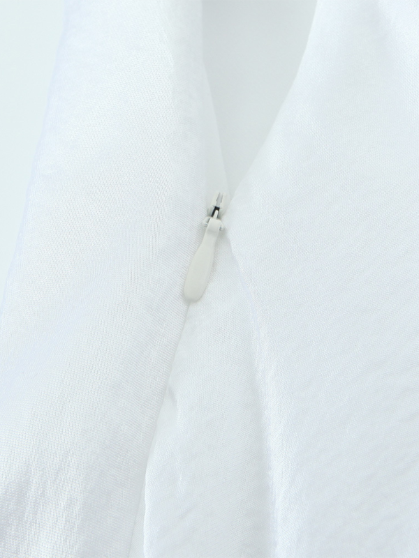 Levoire | Nouvelle robe de soirée en satin fabriquée