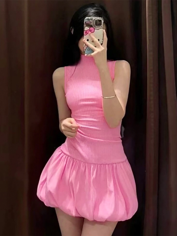 Levoire | Mode tendance sexy découpe dans le dos robe brodée plissée